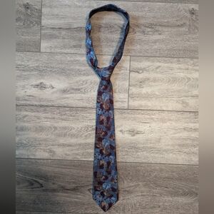 Rare Vintage Pure Silk Tie by Wembley